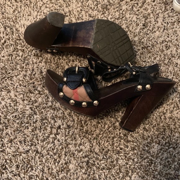 Burberry wedges - Picture 2 of 5